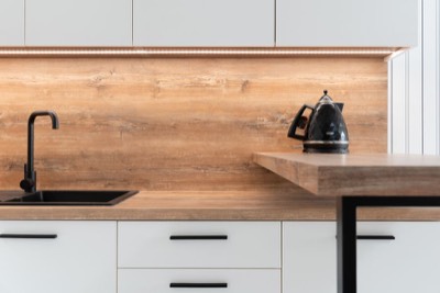 Mettre l'électricité aux normes — Je rénove ma cuisine