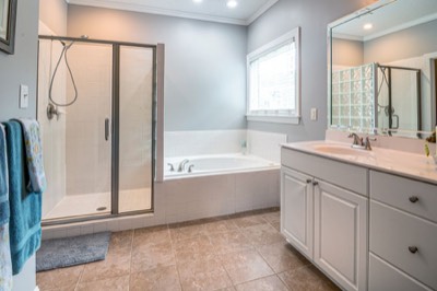 Repeindre ma salle de bain — Je rénove ma salle de bain
