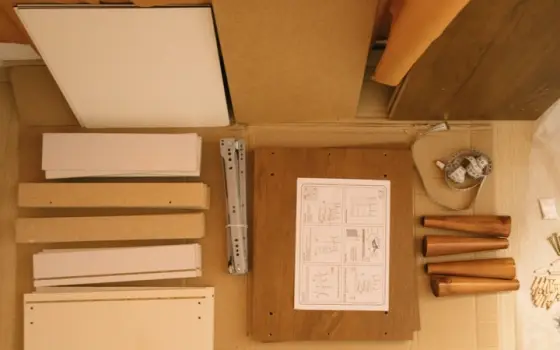 Besoin de quelqu’un pour monter une table basse à Paris