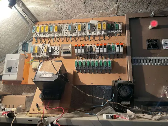 Spécialisé dans la rénovation intérieure, n'hésitez pas à nous contacter pour tout type de travaux de rénovation