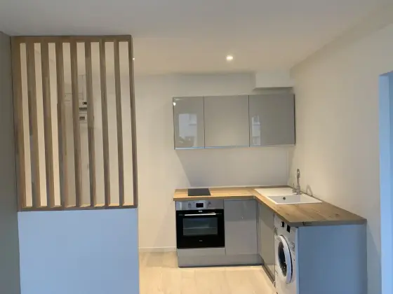 Architecte diplômé basé en Île-de-France, je vous accompagne dans vos projets de construction, rénovation ou aménagement intérieur/extérieur.

De la conception de plans jusqu’au dépôt du permis de construire, en passant par le suivi de chantier et la coordination des artisans, je mets un point d’honneur à transformer vos idées en projets concrets, respectueux de votre budget et des normes en vigueur.

✅ Construction neuve
✅ Rénovation intérieure & extension
✅ Permis de construire & déclaration préalable
✅ Conseil, visite technique et estimations
✅ Accompagnement de A à Z pour particuliers et professionnels

⸻

📍 Zone d’intervention :

Île-de-France + possibilité d’étude à distance sur plan pour toute la France

📞 Contact direct via la messagerie Btob Job